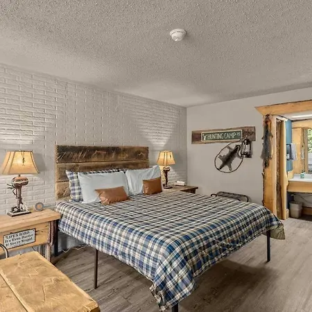 Stonegate Lodge King Bed, 2Mi To Historic Dtwn Salt Water Pool Room #206 Eureka Springs Exterior photo